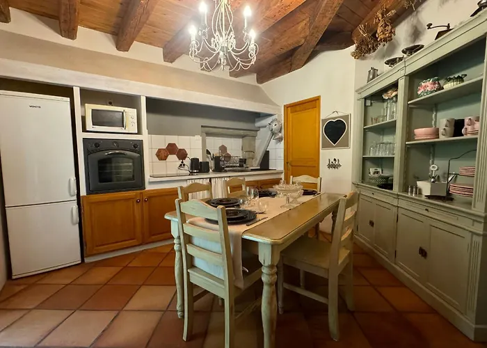La Petite Tour - Tournon-Sur-Rhone